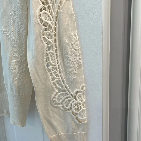 Dolce & Gabbana CrewNeck Pullover 
Size L - Picture 4 of 7